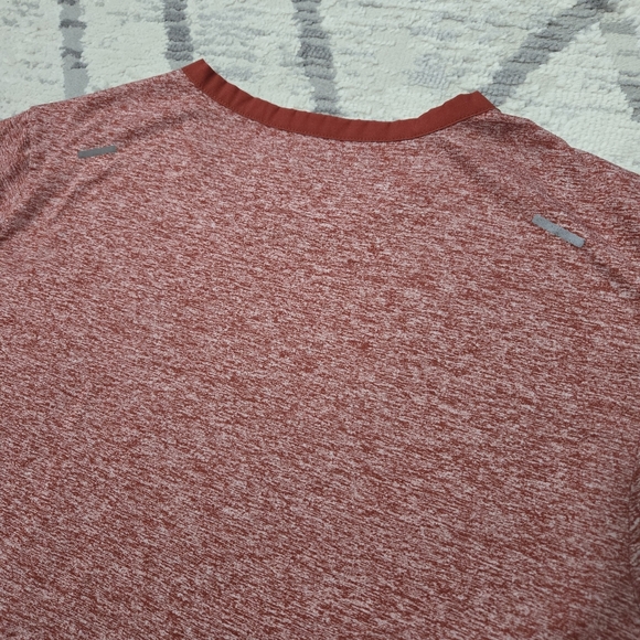 🆕️3/$30🌈Nike Running T-Shirt - Picture 5 of 5